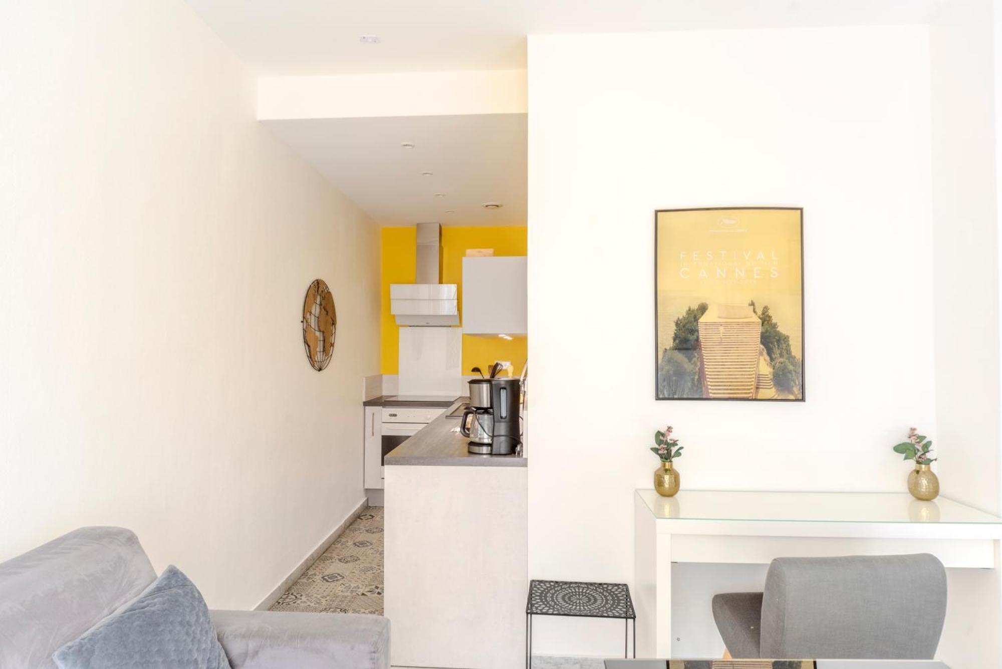 Lovely Renovated 45M2 In The Hearth Of 戛纳 外观 照片