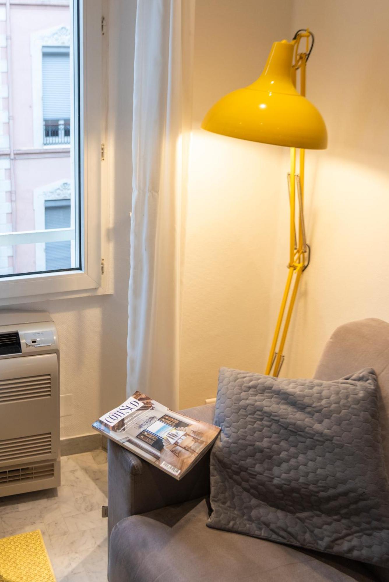 Lovely Renovated 45M2 In The Hearth Of 戛纳 外观 照片