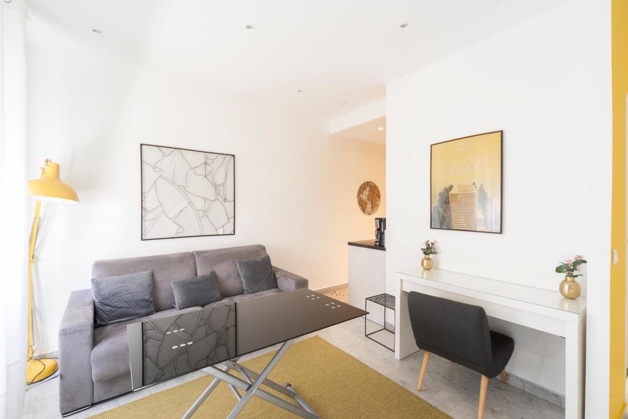 Lovely Renovated 45M2 In The Hearth Of 戛纳 外观 照片